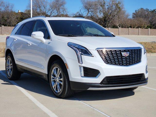 used 2023 Cadillac XT5 car, priced at $30,803