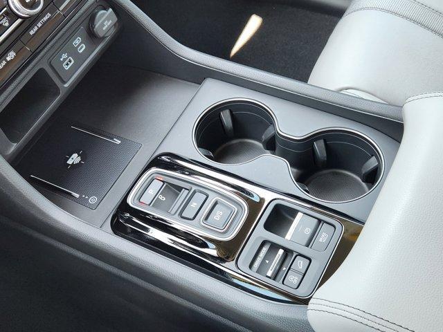 used 2025 Honda Pilot car, priced at $43,900