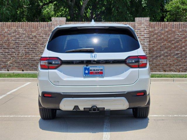 used 2025 Honda Pilot car, priced at $43,900