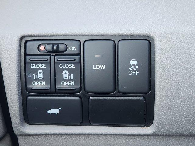 used 2014 Honda Odyssey car, priced at $11,281