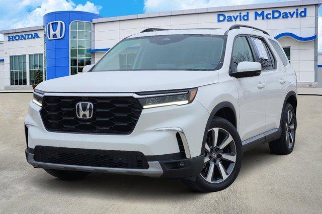 used 2025 Honda Pilot car, priced at $49,764