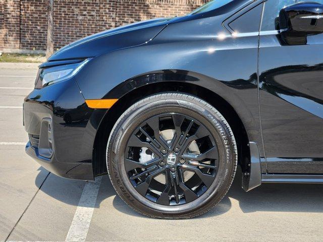 used 2025 Honda Odyssey car, priced at $42,692