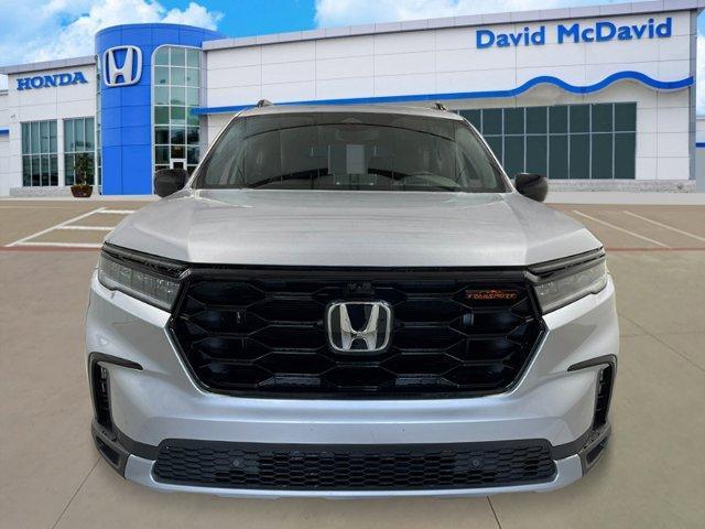 new 2025 Honda Pilot car, priced at $47,495