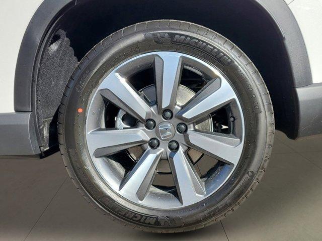 new 2025 Honda Pilot car, priced at $45,819