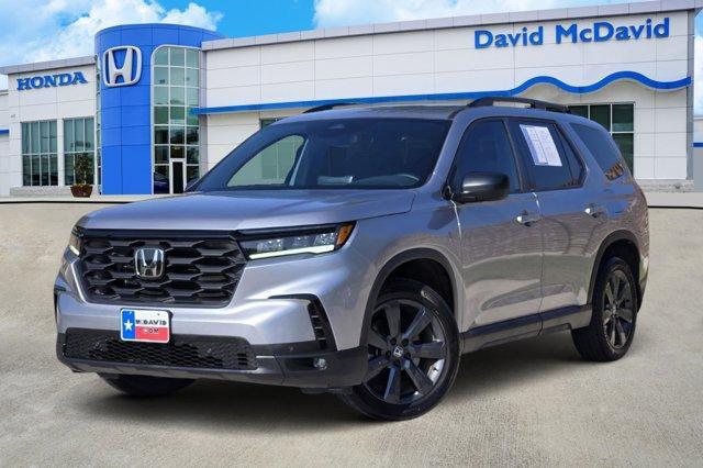 used 2023 Honda Pilot car, priced at $35,999