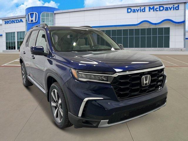 new 2025 Honda Pilot car, priced at $50,995