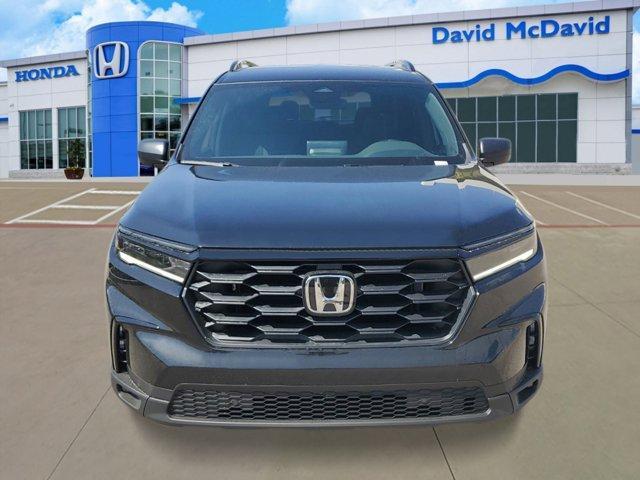 new 2025 Honda Pilot car, priced at $41,595