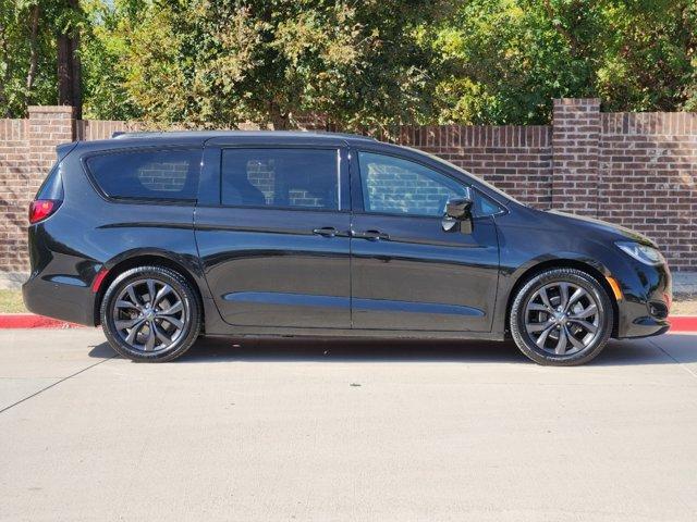 used 2020 Chrysler Pacifica car, priced at $24,526