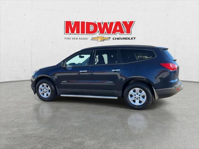 used 2010 Chevrolet Traverse car, priced at $6,400