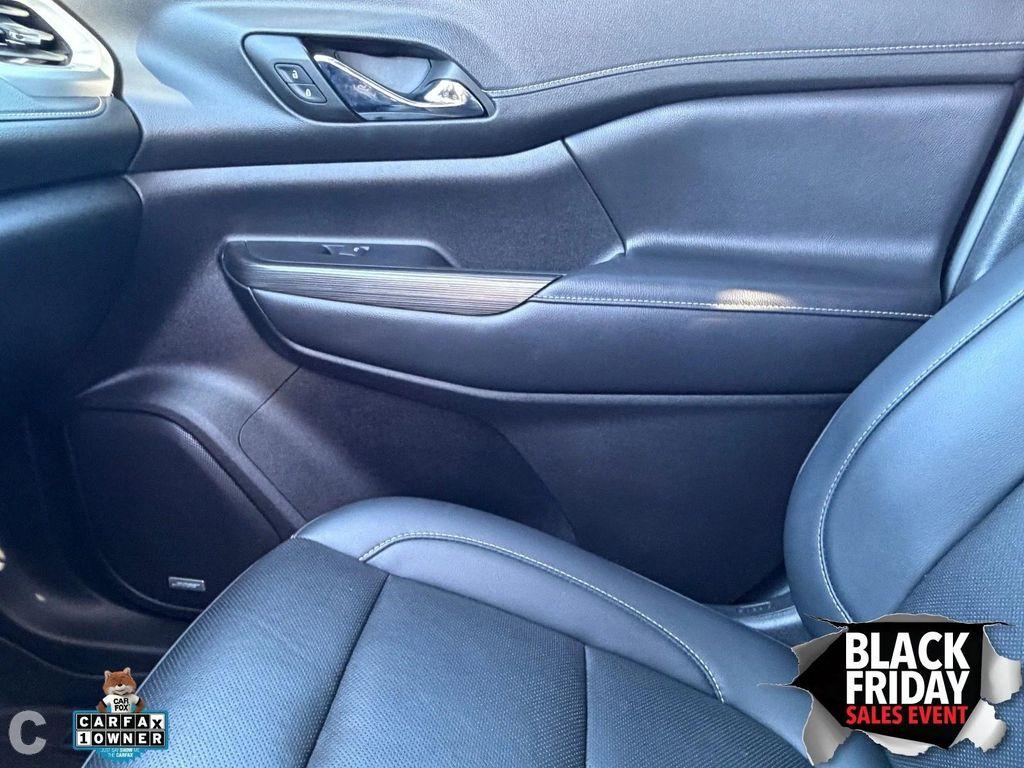 used 2023 GMC Acadia car, priced at $29,672