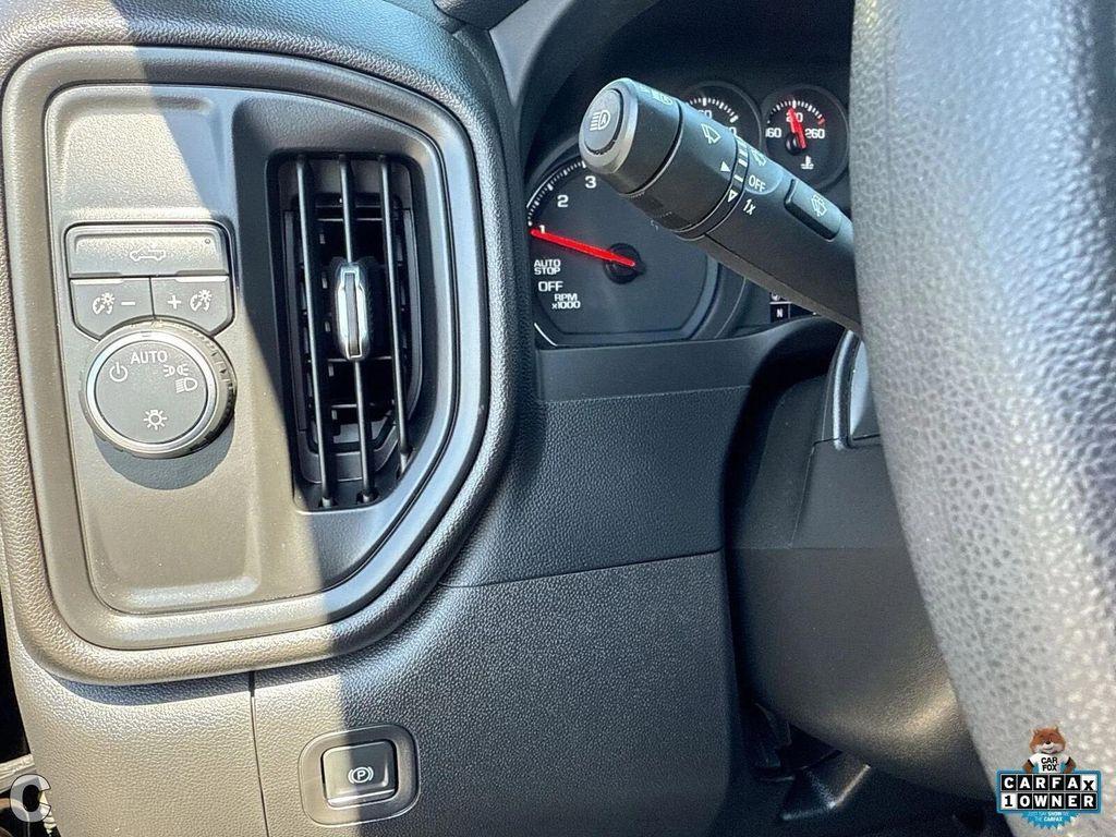 used 2024 Chevrolet Silverado 1500 car, priced at $33,588