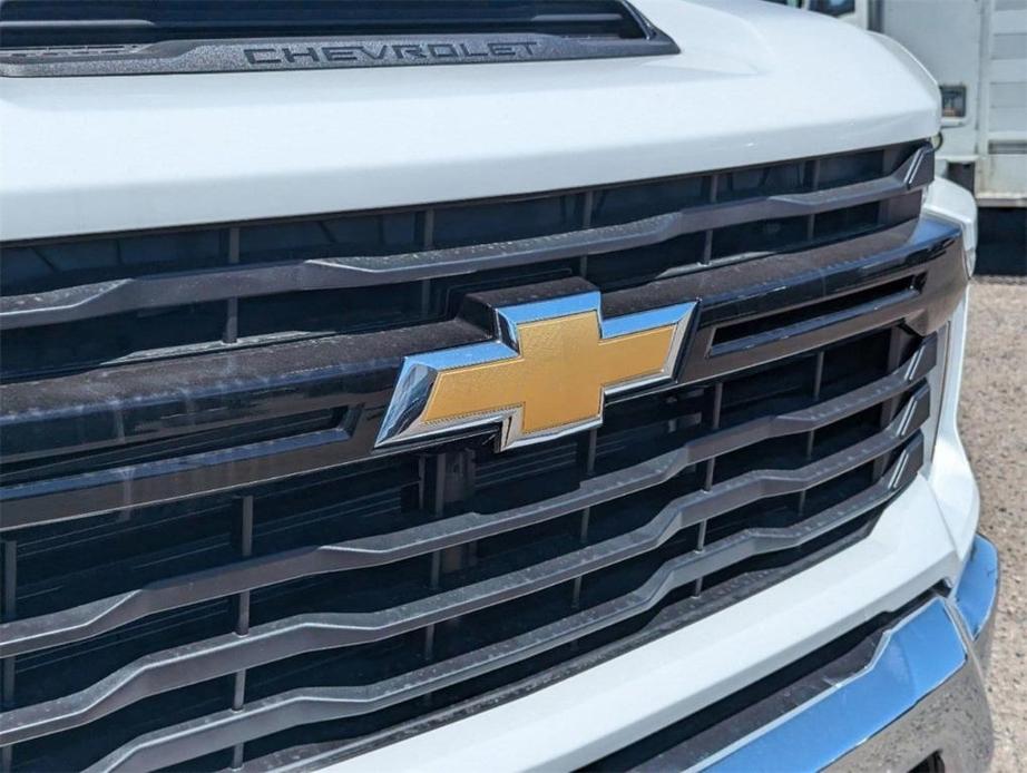 new 2024 Chevrolet Silverado 2500 car, priced at $49,070