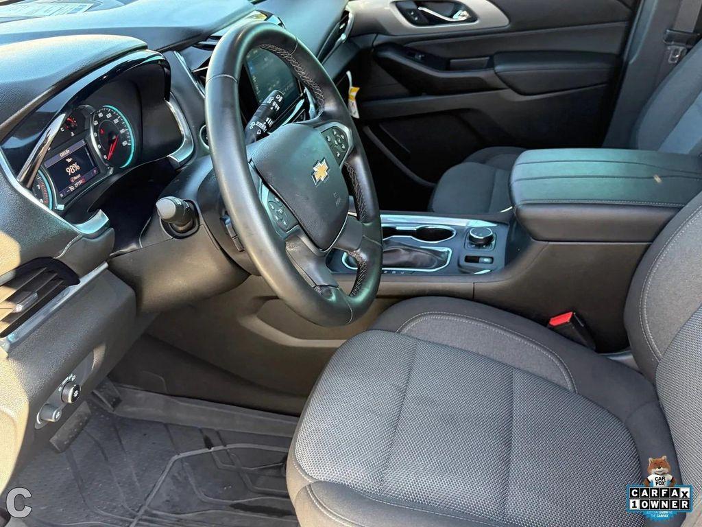 used 2023 Chevrolet Traverse car, priced at $25,988