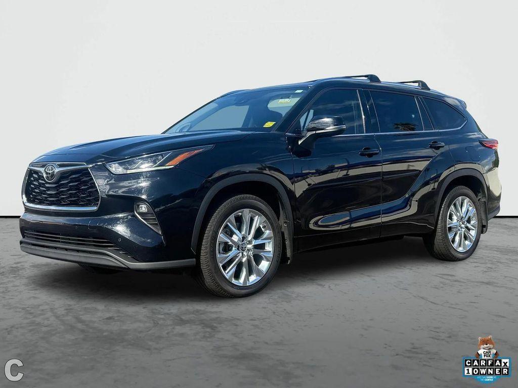 used 2023 Toyota Highlander car, priced at $27,900