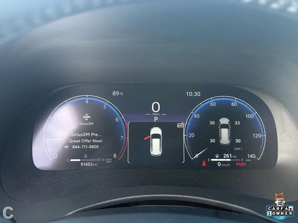 used 2023 Toyota Highlander car, priced at $27,900