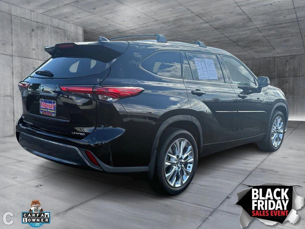 used 2023 Toyota Highlander car, priced at $25,588