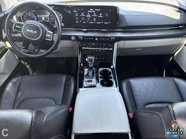 used 2024 Kia Carnival car, priced at $35,500