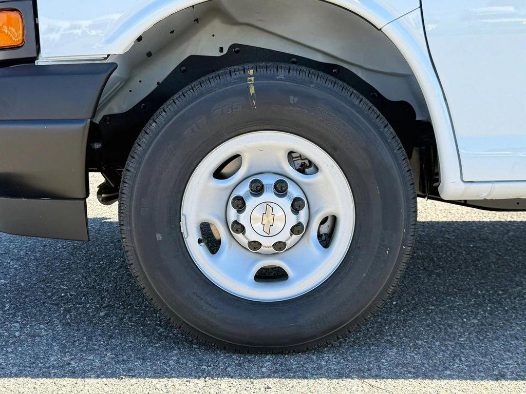 new 2025 Chevrolet Express 2500 car, priced at $45,020