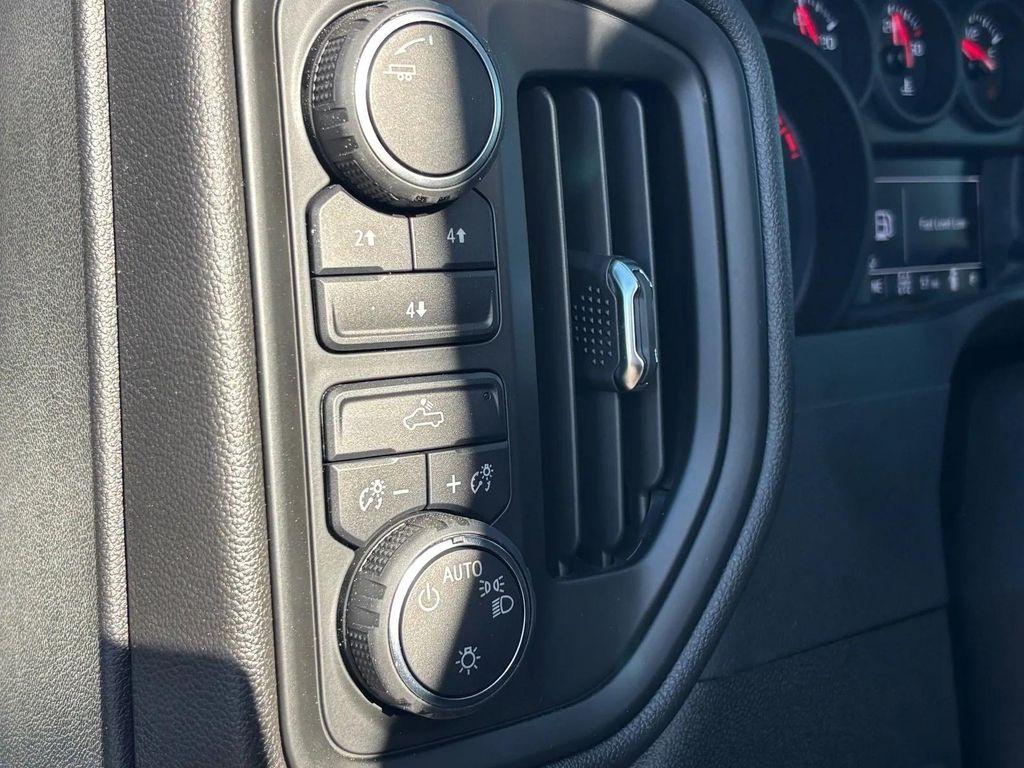 new 2025 Chevrolet Silverado 2500 car, priced at $46,478