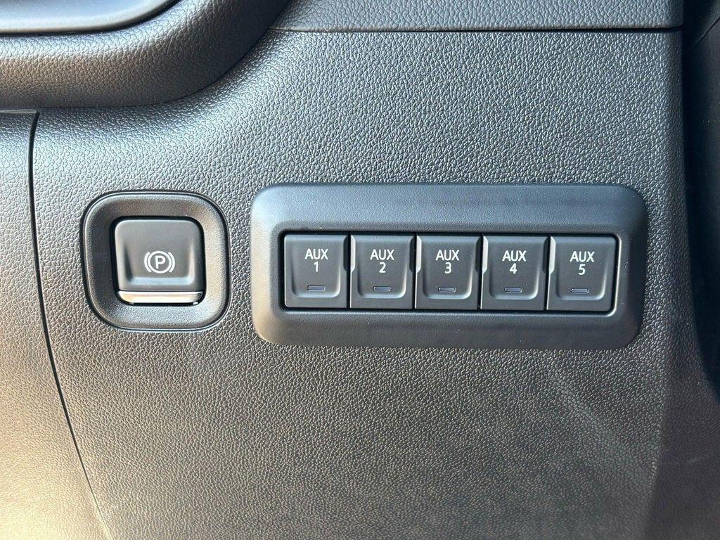 new 2025 Chevrolet Silverado 2500 car, priced at $46,478