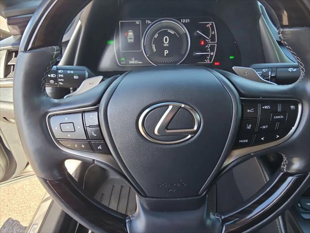 used 2020 Lexus ES 300h car, priced at $32,995