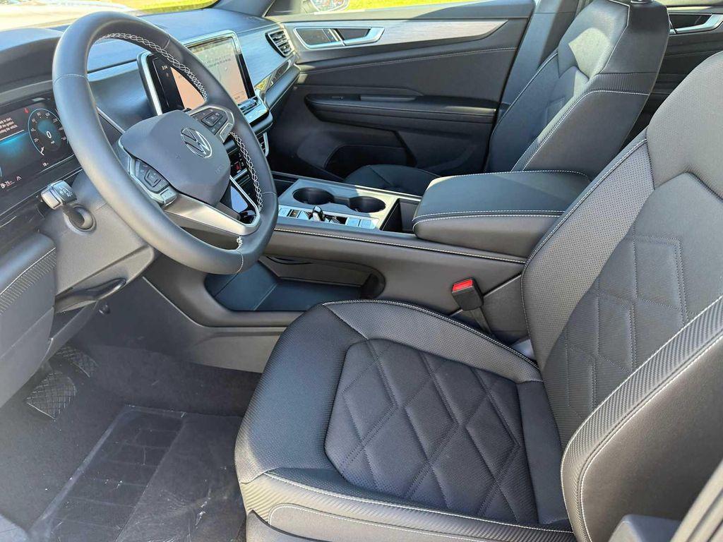 new 2026 Volkswagen Atlas Cross Sport car, priced at $42,722