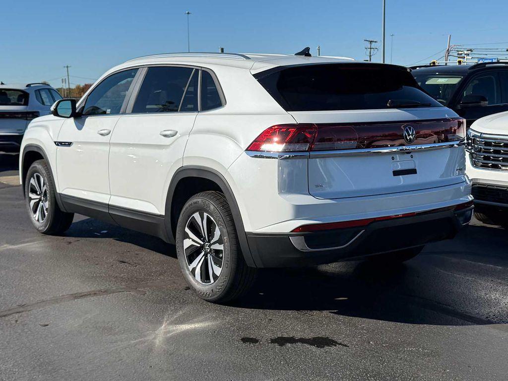 new 2026 Volkswagen Atlas Cross Sport car, priced at $42,722