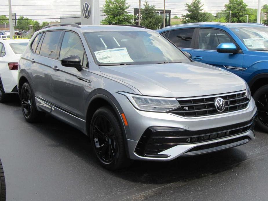 new 2024 Volkswagen Tiguan car, priced at $37,053