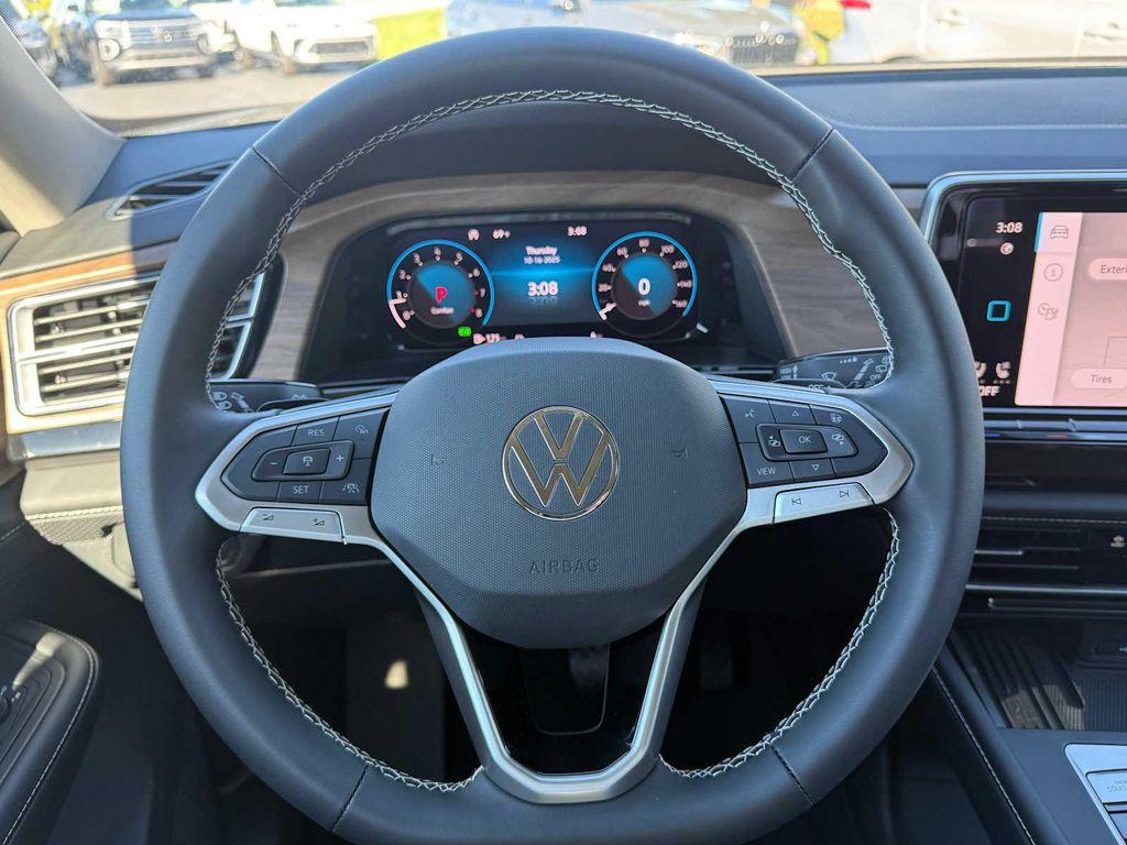 new 2026 Volkswagen Atlas car, priced at $44,756