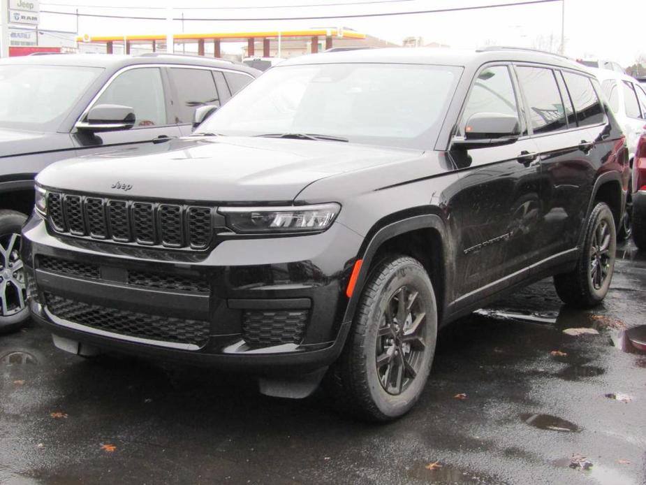 new 2024 Jeep Grand Cherokee car, priced at $47,030