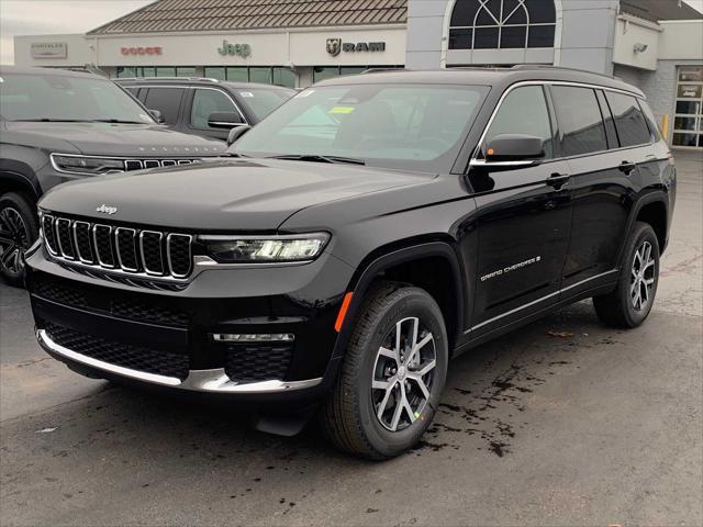 new 2025 Jeep Grand Cherokee L car, priced at $48,701