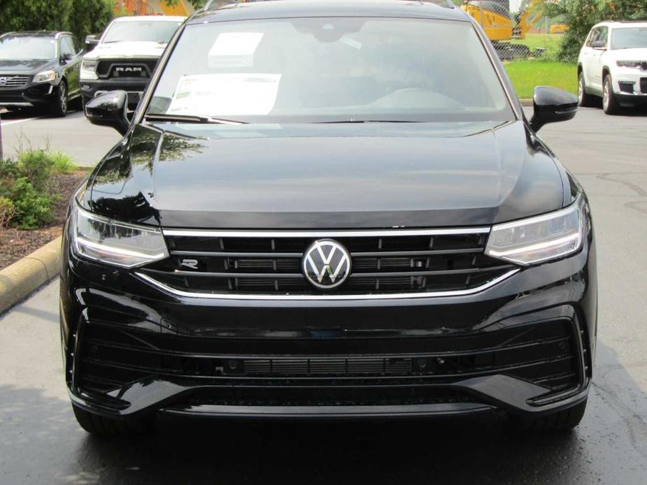 new 2024 Volkswagen Tiguan car, priced at $37,112