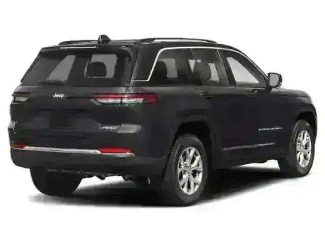 new 2025 Jeep Grand Cherokee car, priced at $45,803