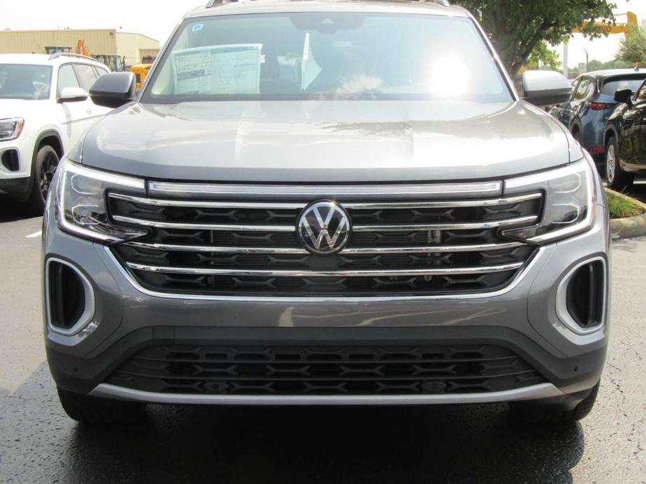 new 2024 Volkswagen Atlas car, priced at $45,753