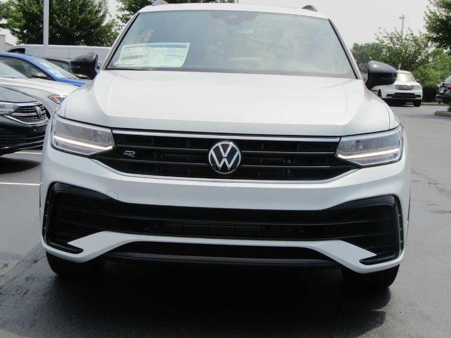 new 2024 Volkswagen Tiguan car, priced at $37,491