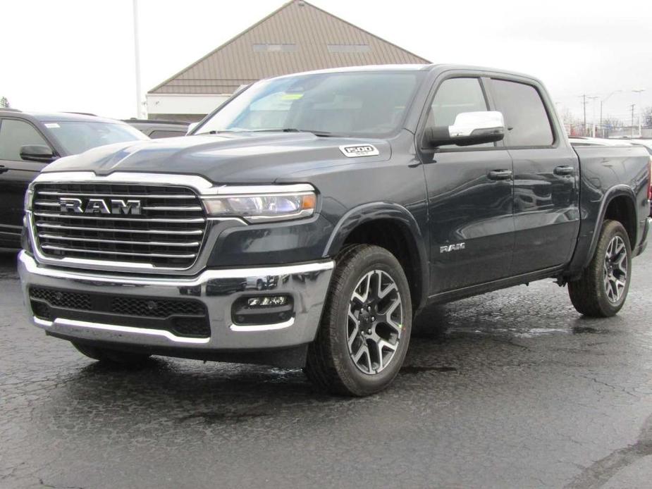 new 2025 Ram 1500 car, priced at $60,613