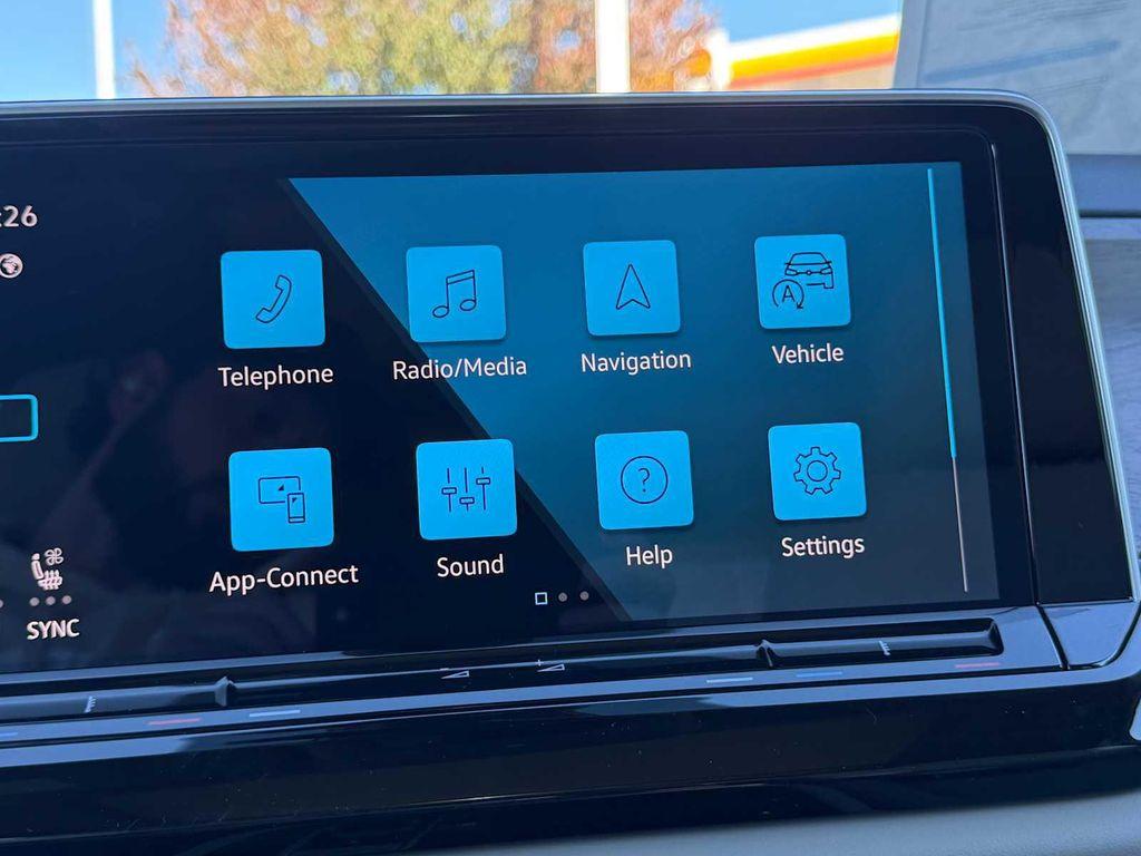 new 2026 Volkswagen Atlas car, priced at $51,022