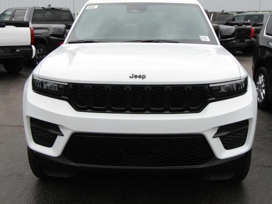 new 2024 Jeep Grand Cherokee L car, priced at $44,647