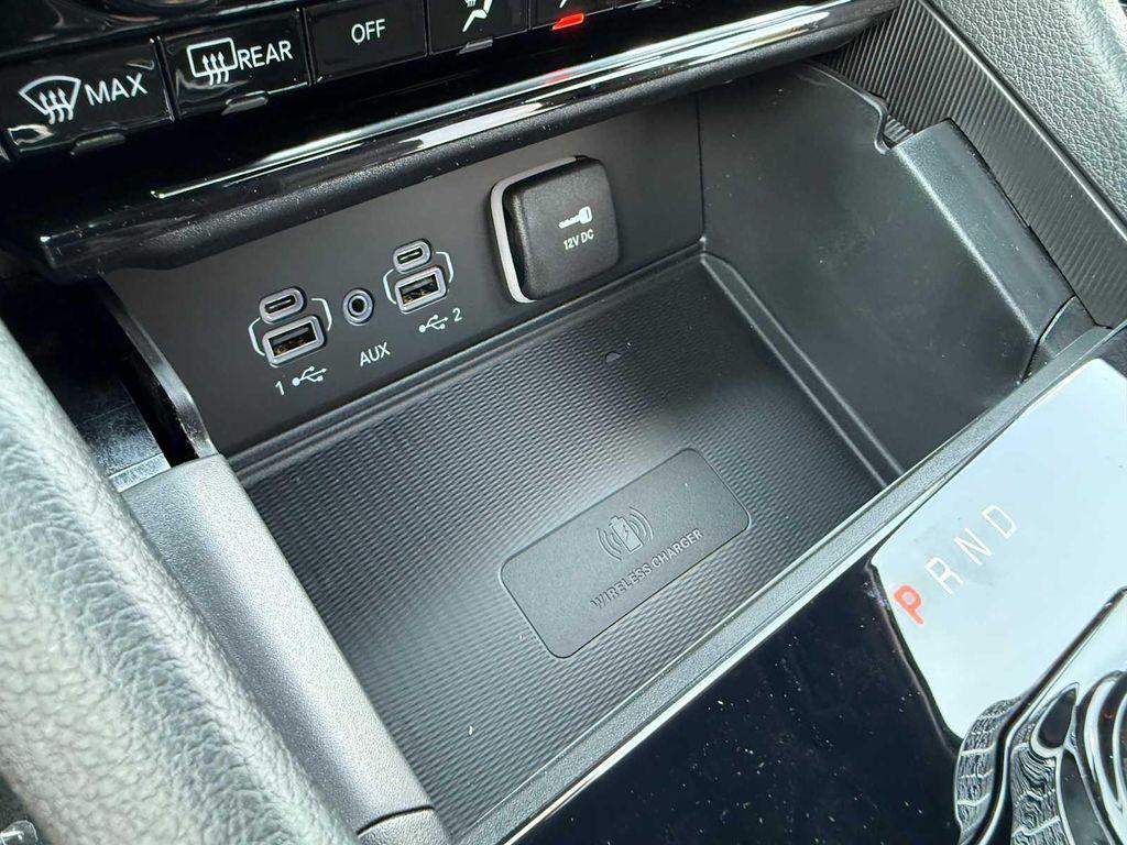 new 2025 Jeep Grand Cherokee L car, priced at $45,550