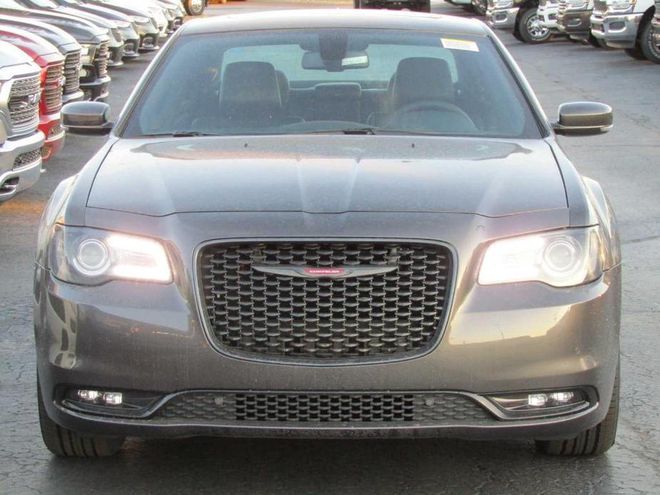 new 2023 Chrysler 300 car, priced at $48,025