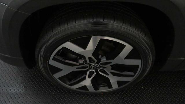 used 2022 Volkswagen Taos car, priced at $25,890