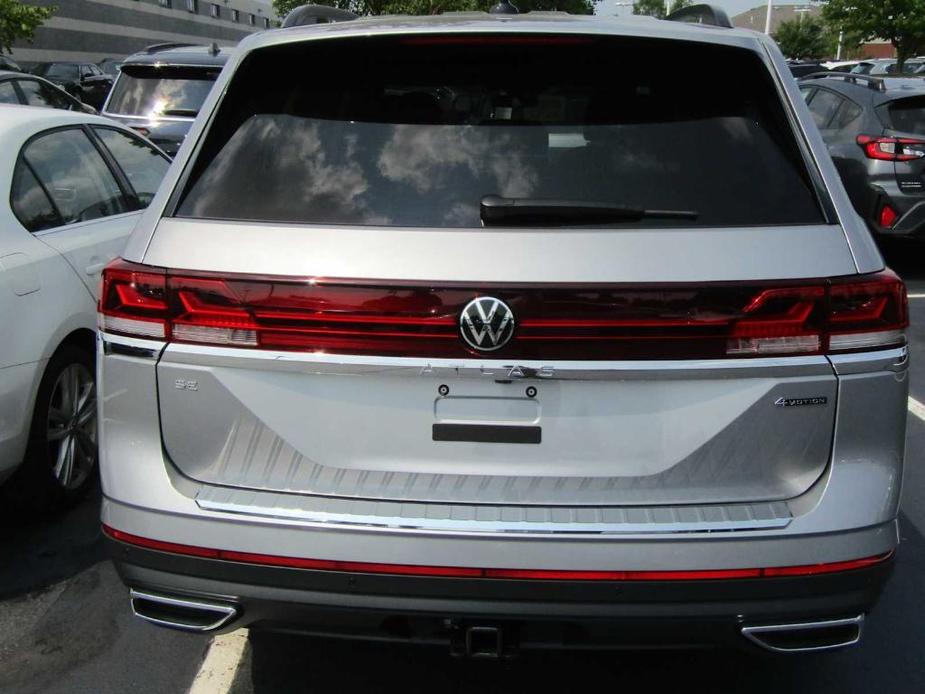 new 2024 Volkswagen Atlas car, priced at $45,753