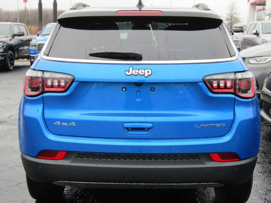 new 2024 Jeep Compass car, priced at $35,618