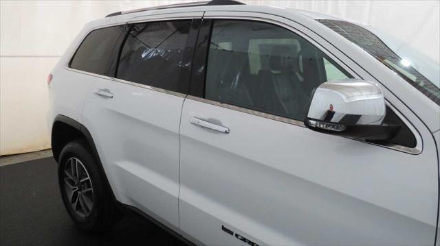 used 2022 Jeep Grand Cherokee car, priced at $27,956