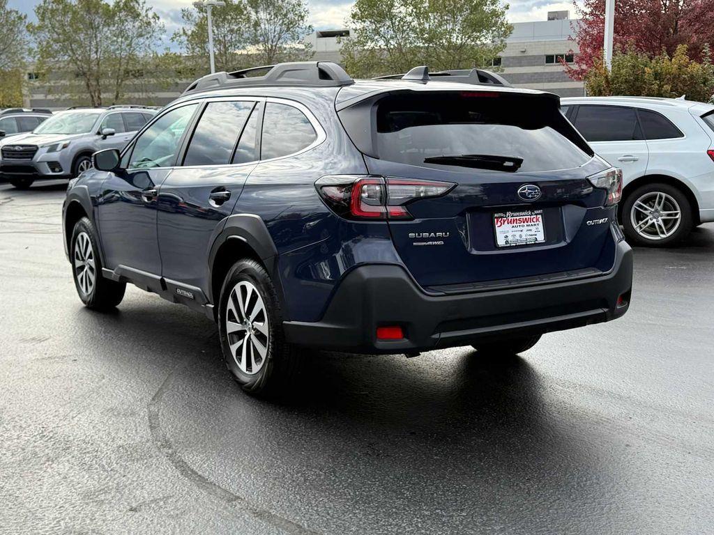 used 2025 Subaru Outback car, priced at $30,488