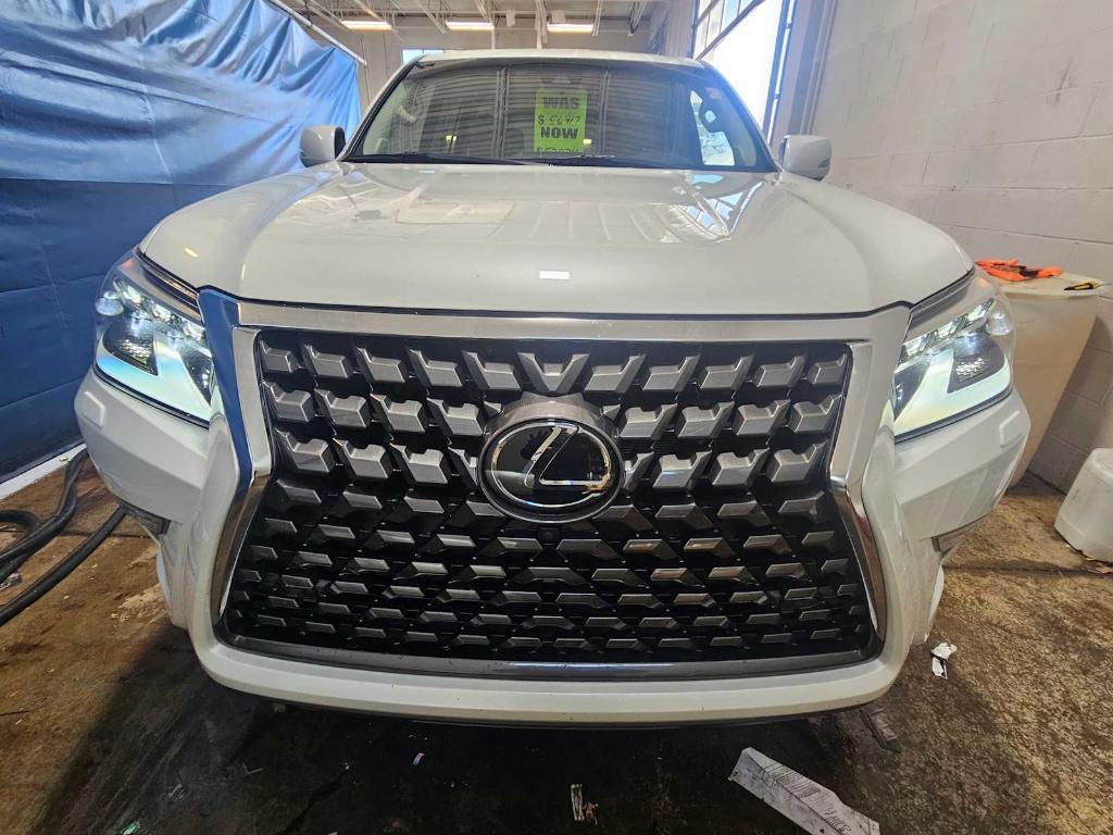 used 2021 Lexus GX 460 car, priced at $52,274