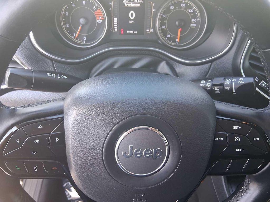 used 2019 Jeep Cherokee car, priced at $21,428