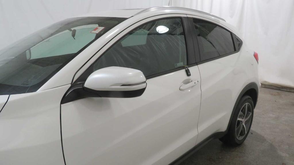 used 2022 Honda HR-V car, priced at $25,991