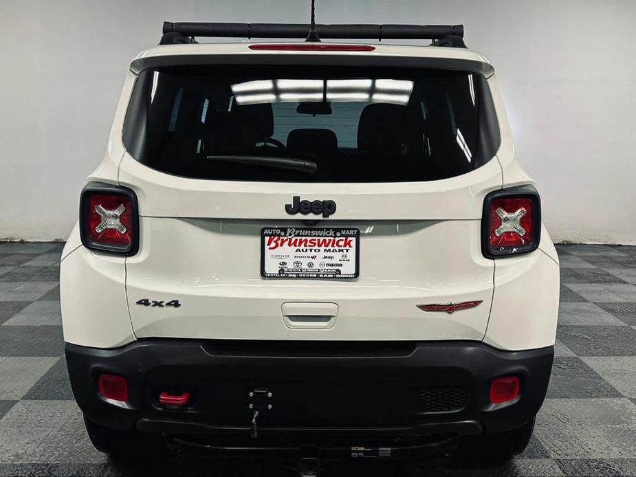 used 2020 Jeep Renegade car, priced at $24,054