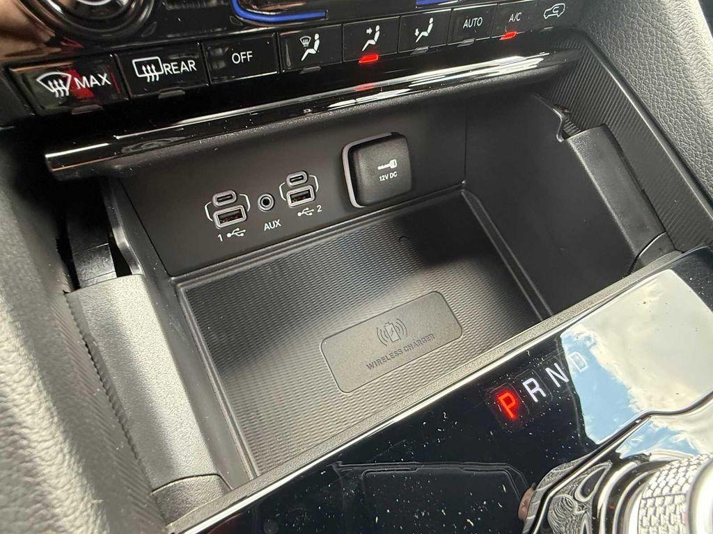 new 2025 Jeep Grand Cherokee L car, priced at $42,036